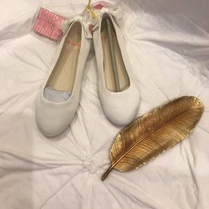 Girls white satin ballet flats